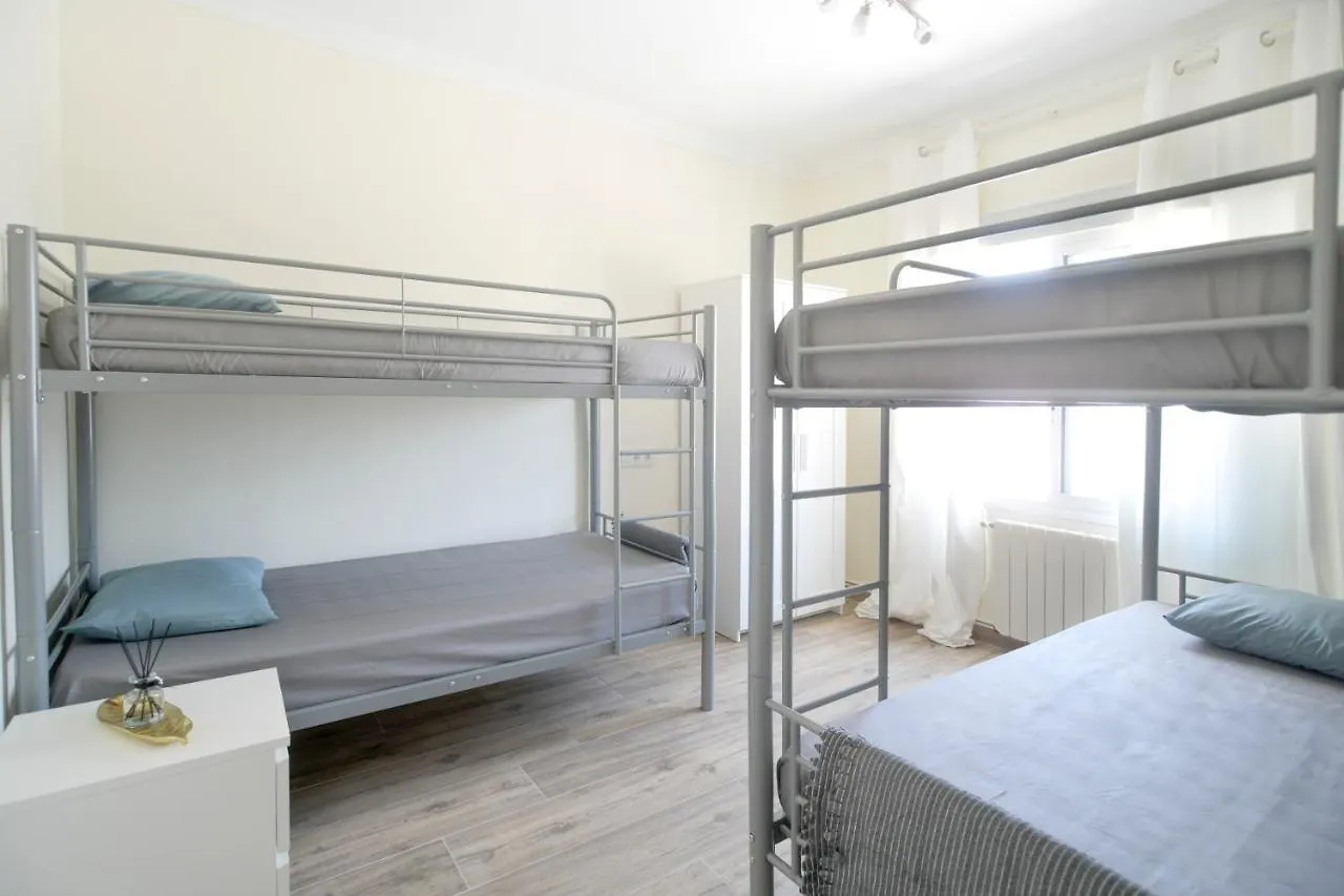 Appartement Apartamento de diseño equipado céntrico moderno Lloret de Mar Espagne